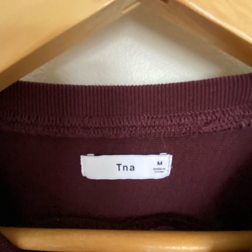 Aritzia TNA sweatshirt - Picture 3 of 3